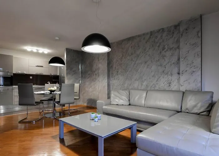 Simonovski 3 * Skopje